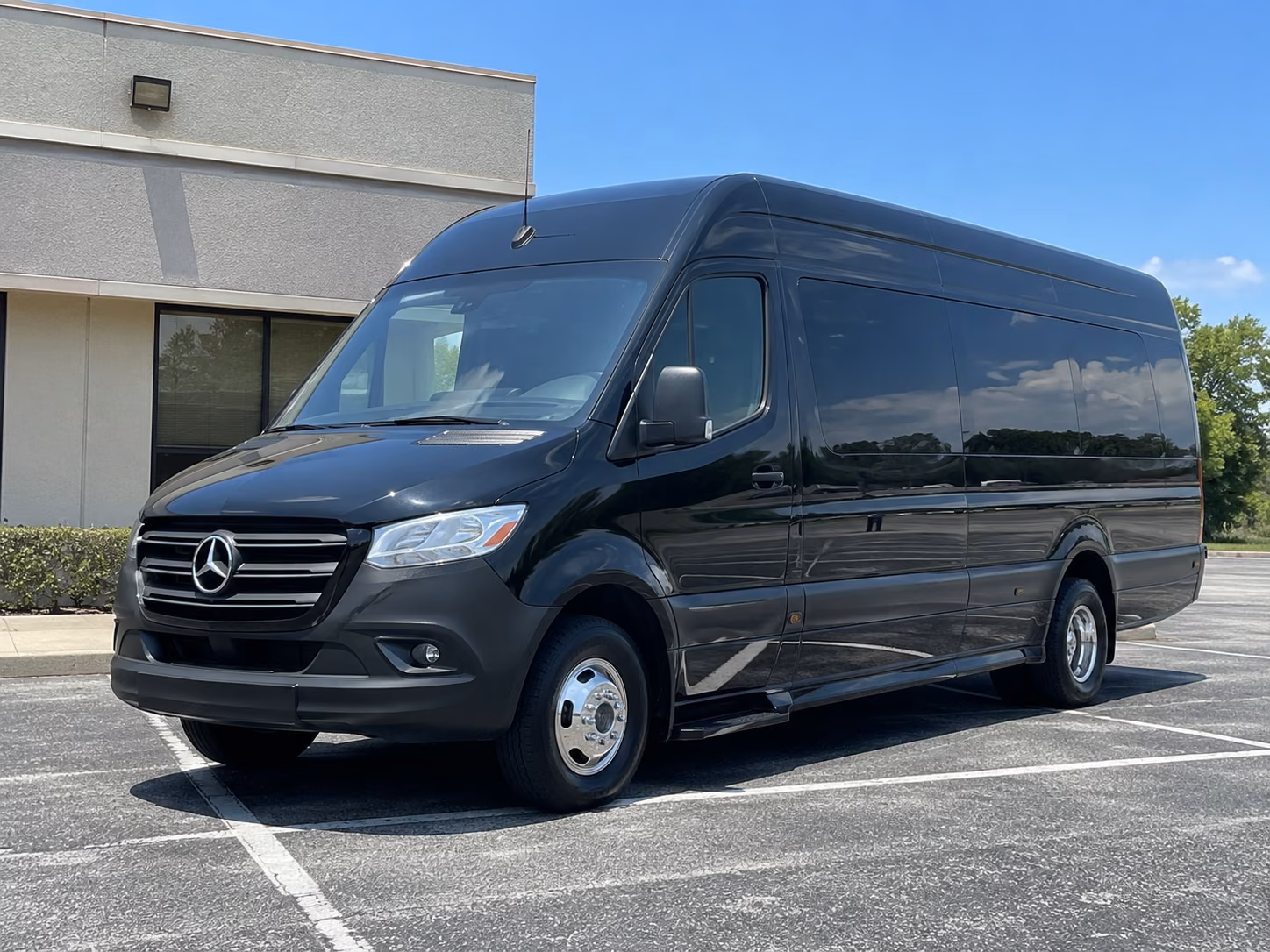 15 passenger sprinter van